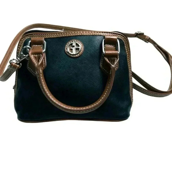 Giani Bernini Women's Crossbody Bag Black Brown GB Logo Casual Zip Closure - Picture 1 of 7